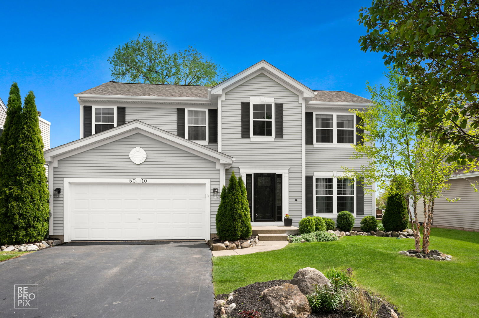 5010 Thistle Lane, Lake In The Hills, IL 60156