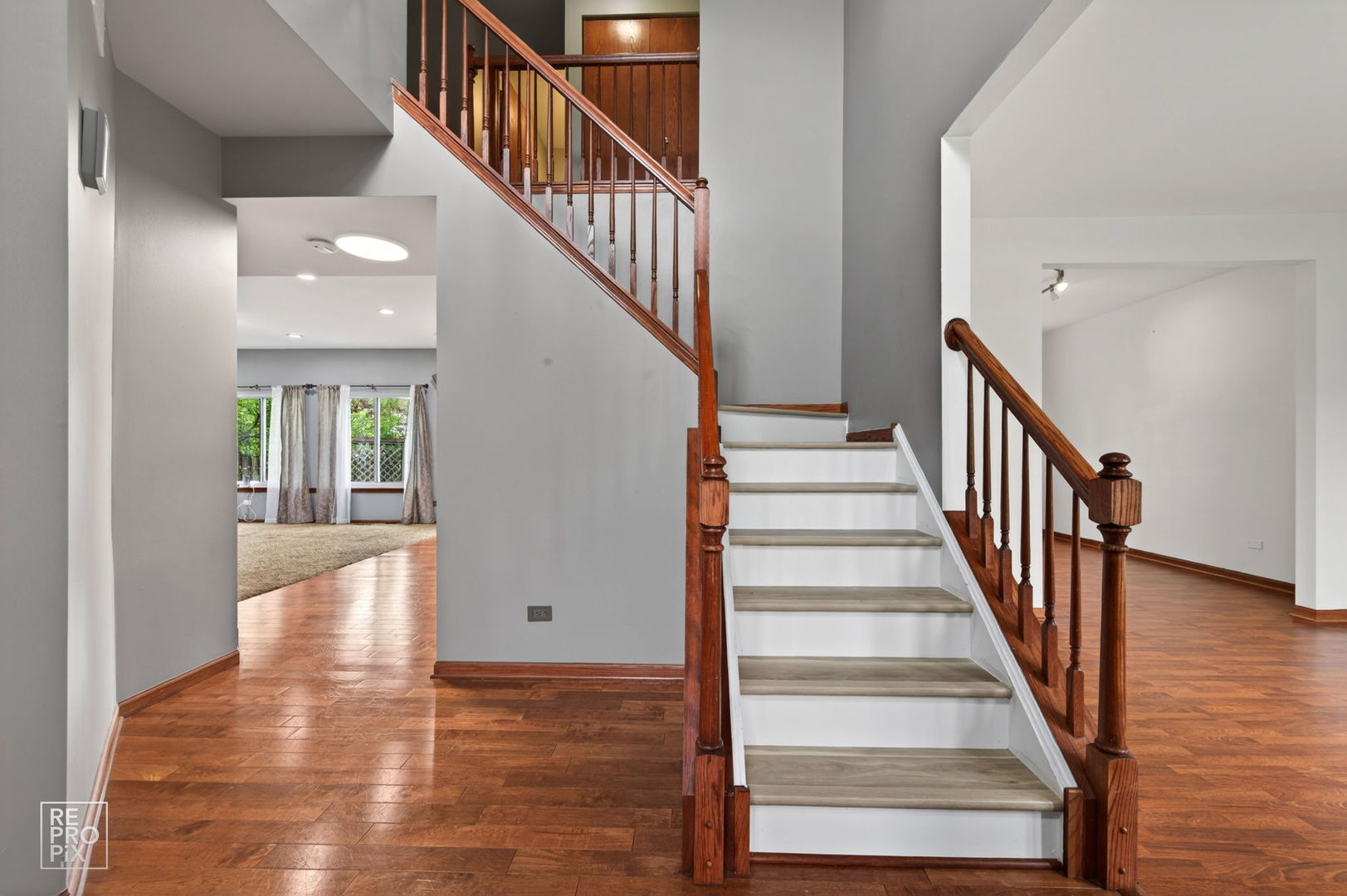 5010 Thistle Lane, Lake In The Hills, IL 60156