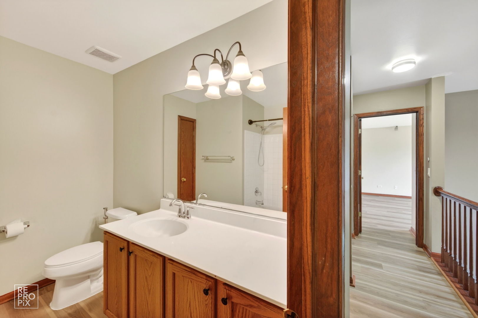 5010 Thistle Lane, Lake In The Hills, IL 60156