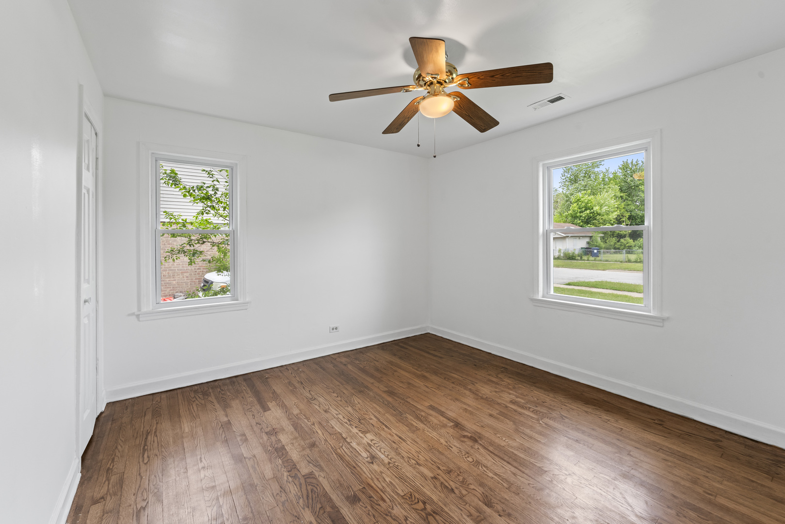 7809 Columbia Drive, Bridgeview, IL 60455