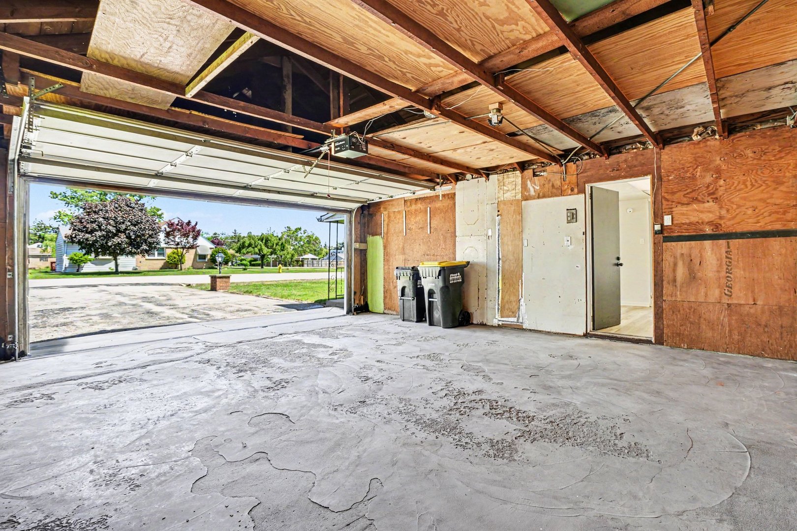 2300 Atlantic Avenue, Melrose Park, IL 60164