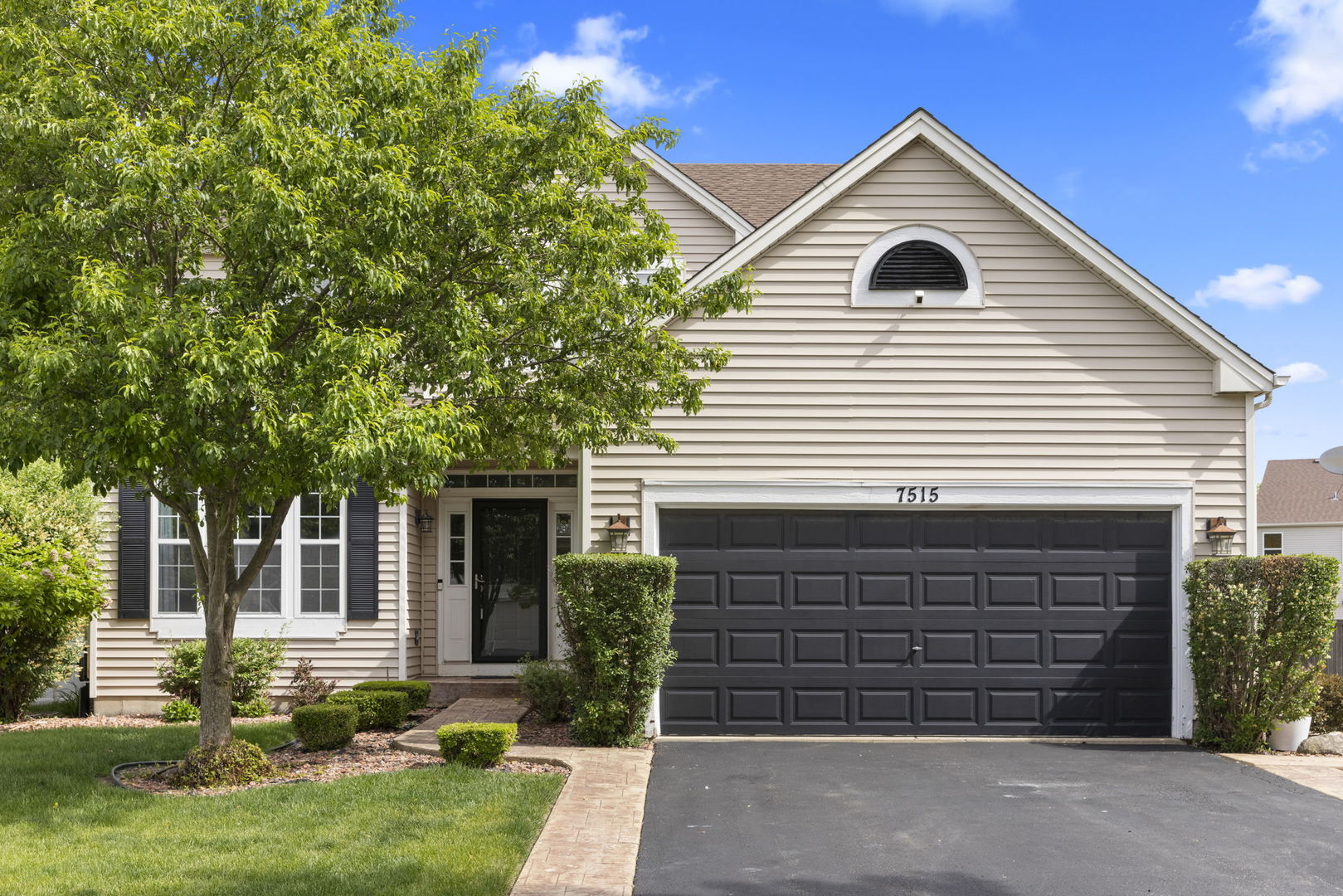 Plainfield, IL 60586