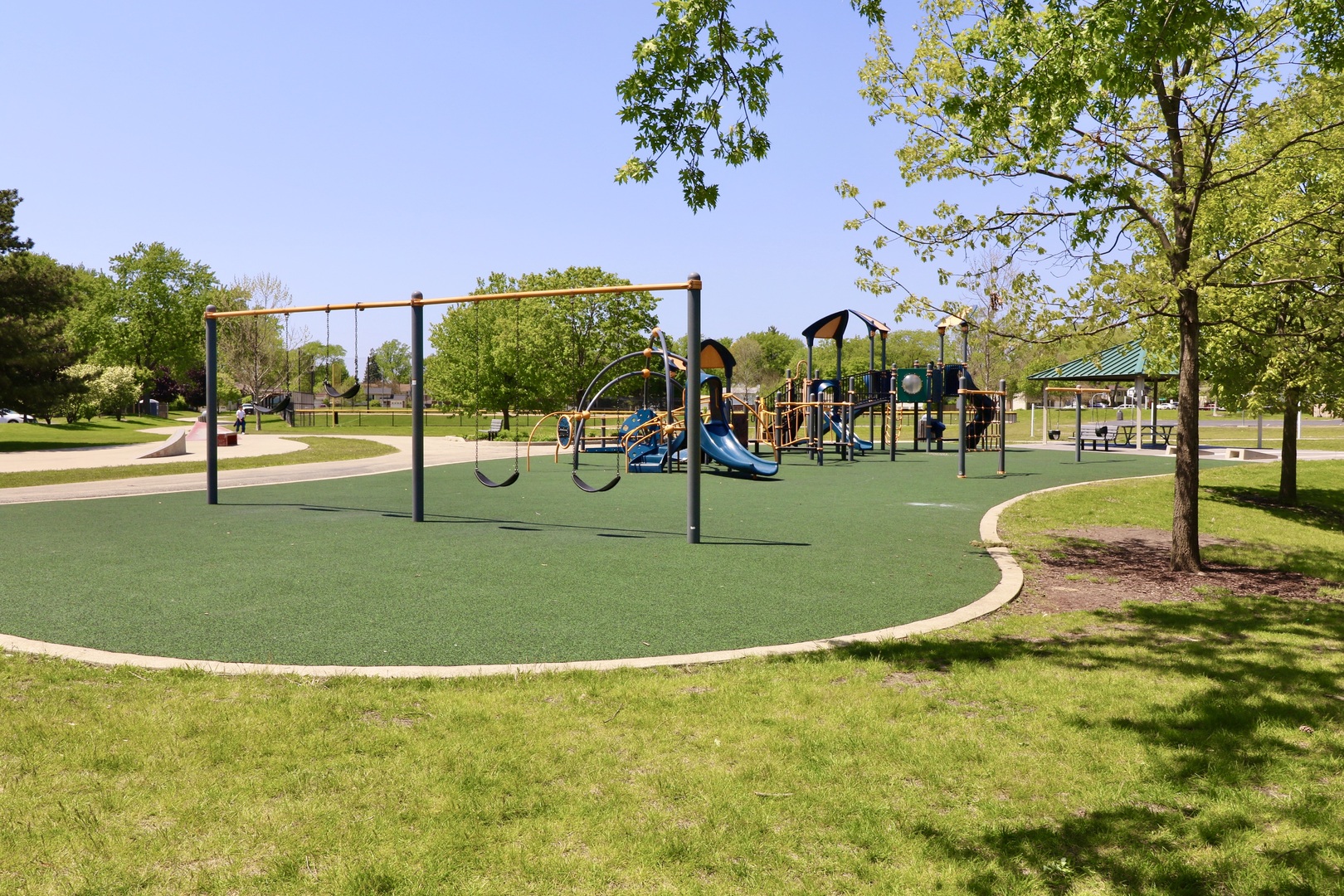 12 Oak Creek Drive #1213, Buffalo Grove, IL 60089