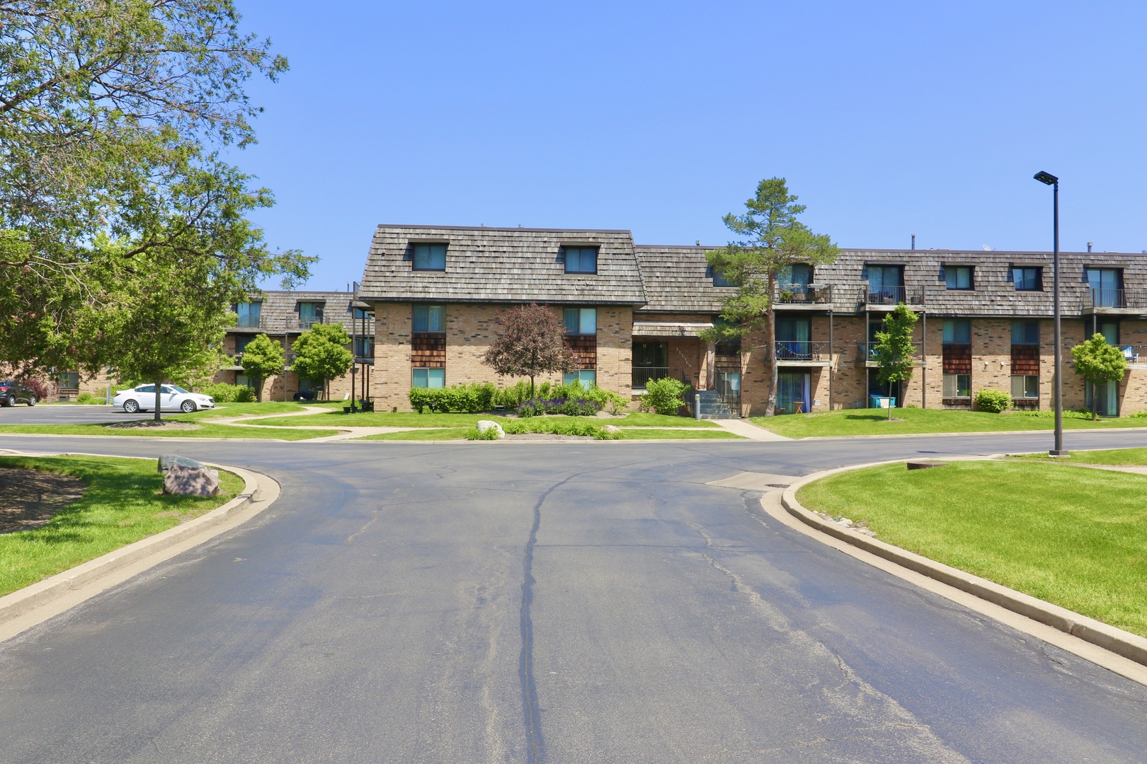 12 Oak Creek Drive #1213, Buffalo Grove, IL 60089