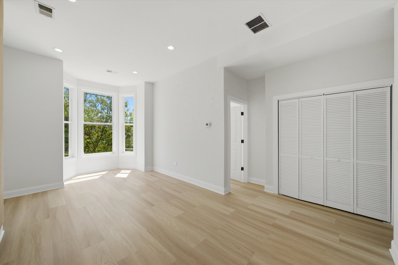 2702 W Adams Street, Chicago, IL 60612