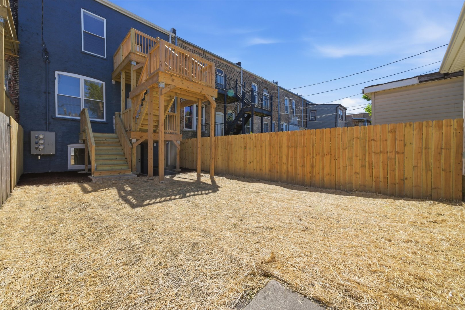 2702 W Adams Street, Chicago, IL 60612