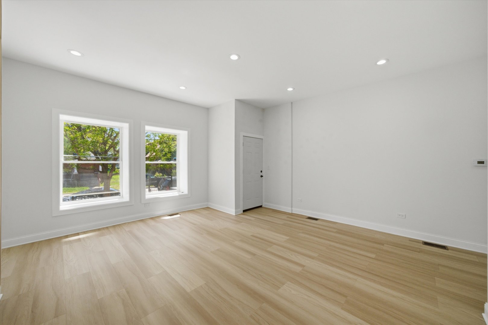 2702 W Adams Street, Chicago, IL 60612