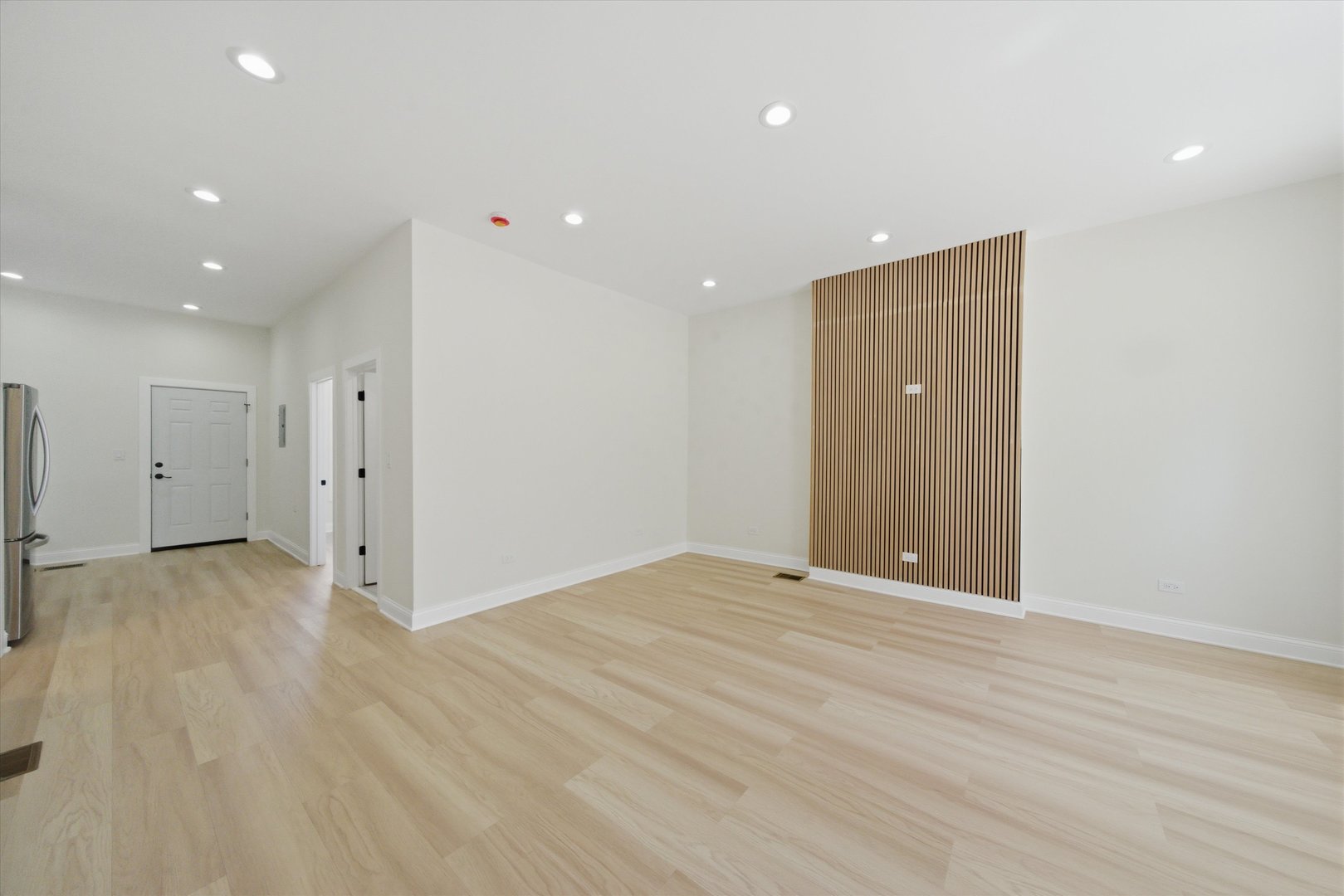 2702 W Adams Street, Chicago, IL 60612