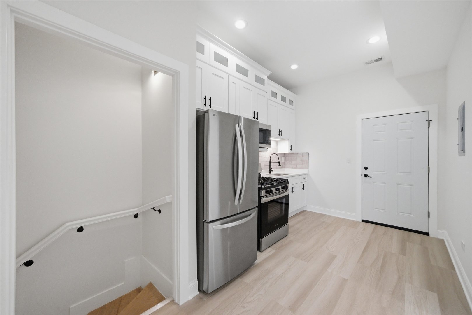 2702 W Adams Street, Chicago, IL 60612