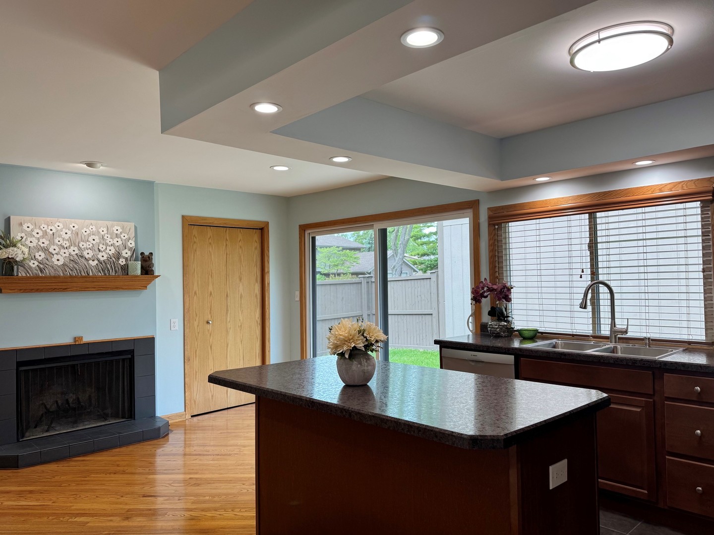 626 Bryce Trail, Roselle, IL 60172