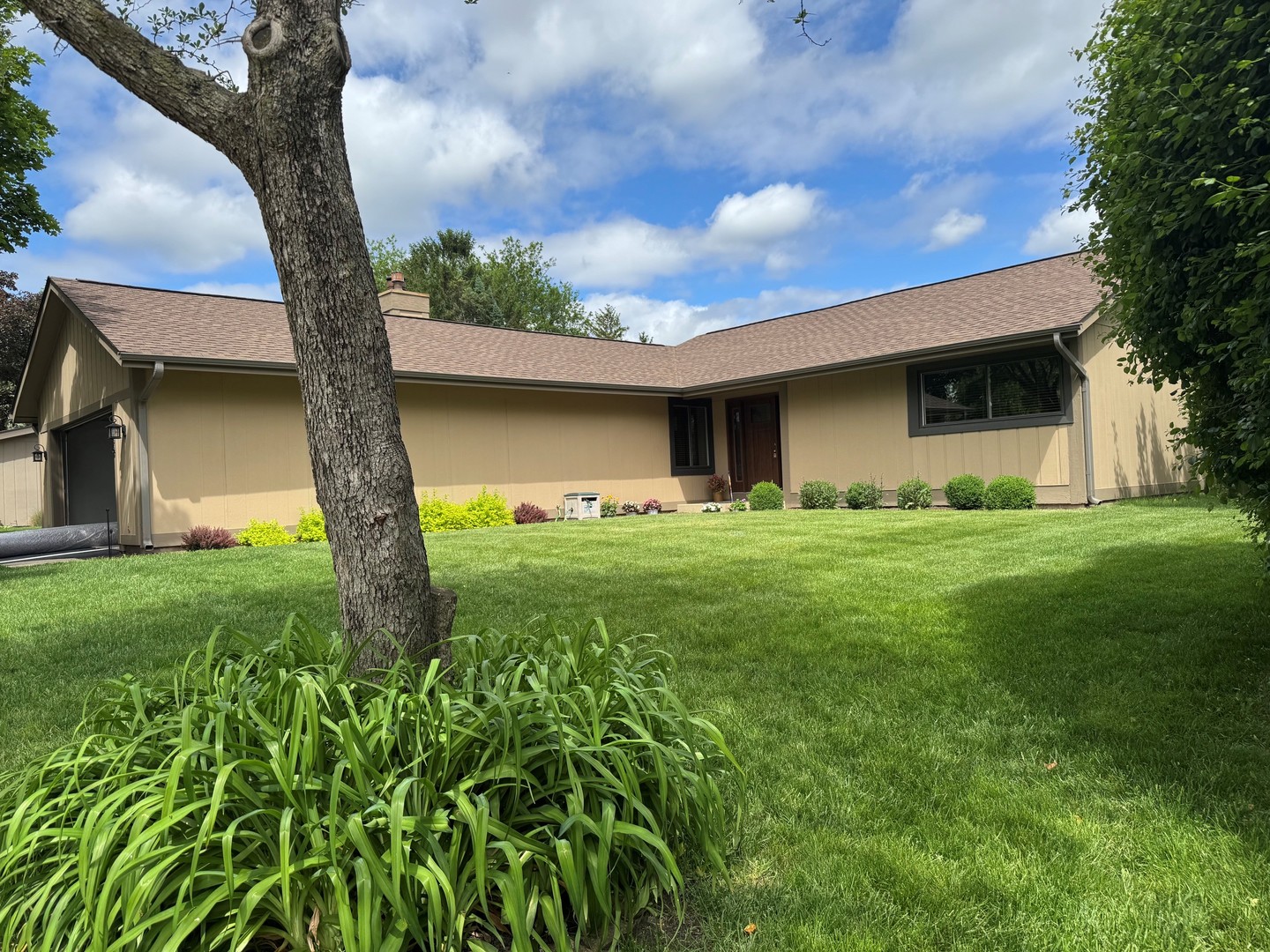 626 Bryce Trail, Roselle, IL 60172