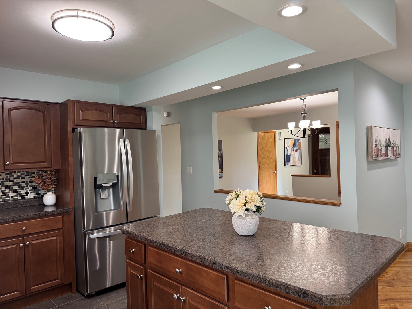 626 Bryce Trail, Roselle, IL 60172