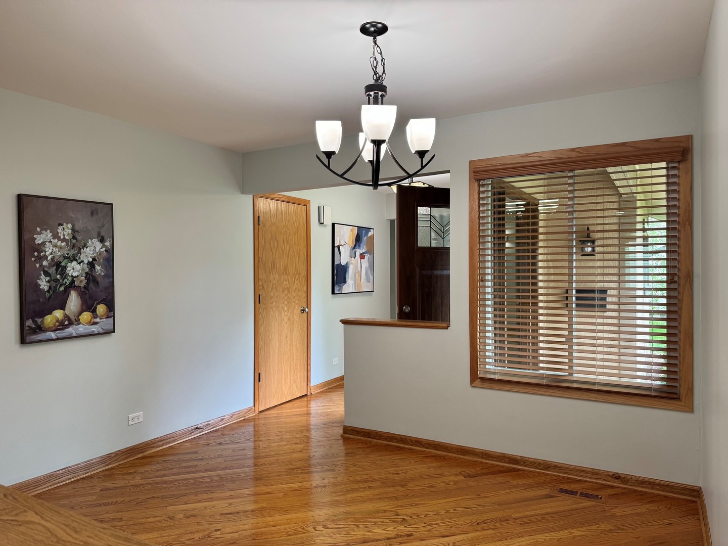 626 Bryce Trail, Roselle, IL 60172