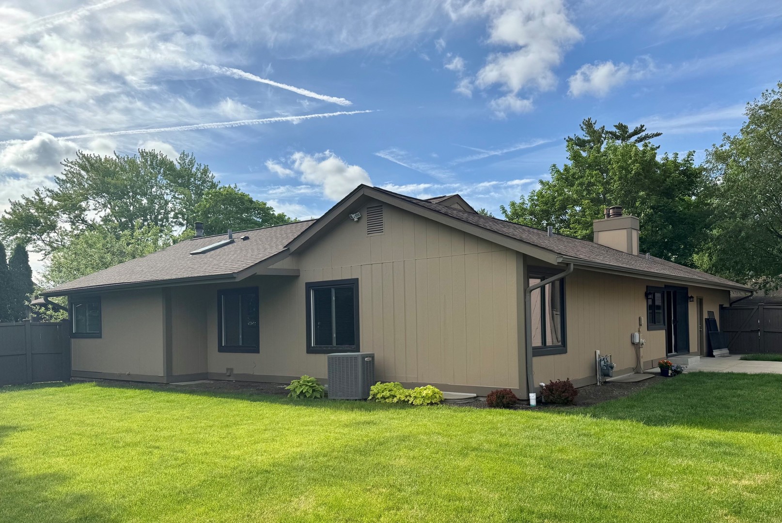 626 Bryce Trail, Roselle, IL 60172