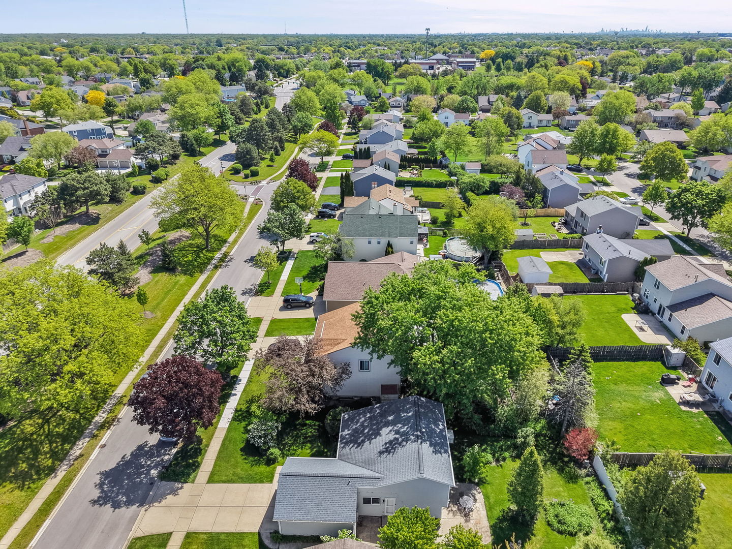 621 Cutter Lane, Elk Grove Village, IL 60007