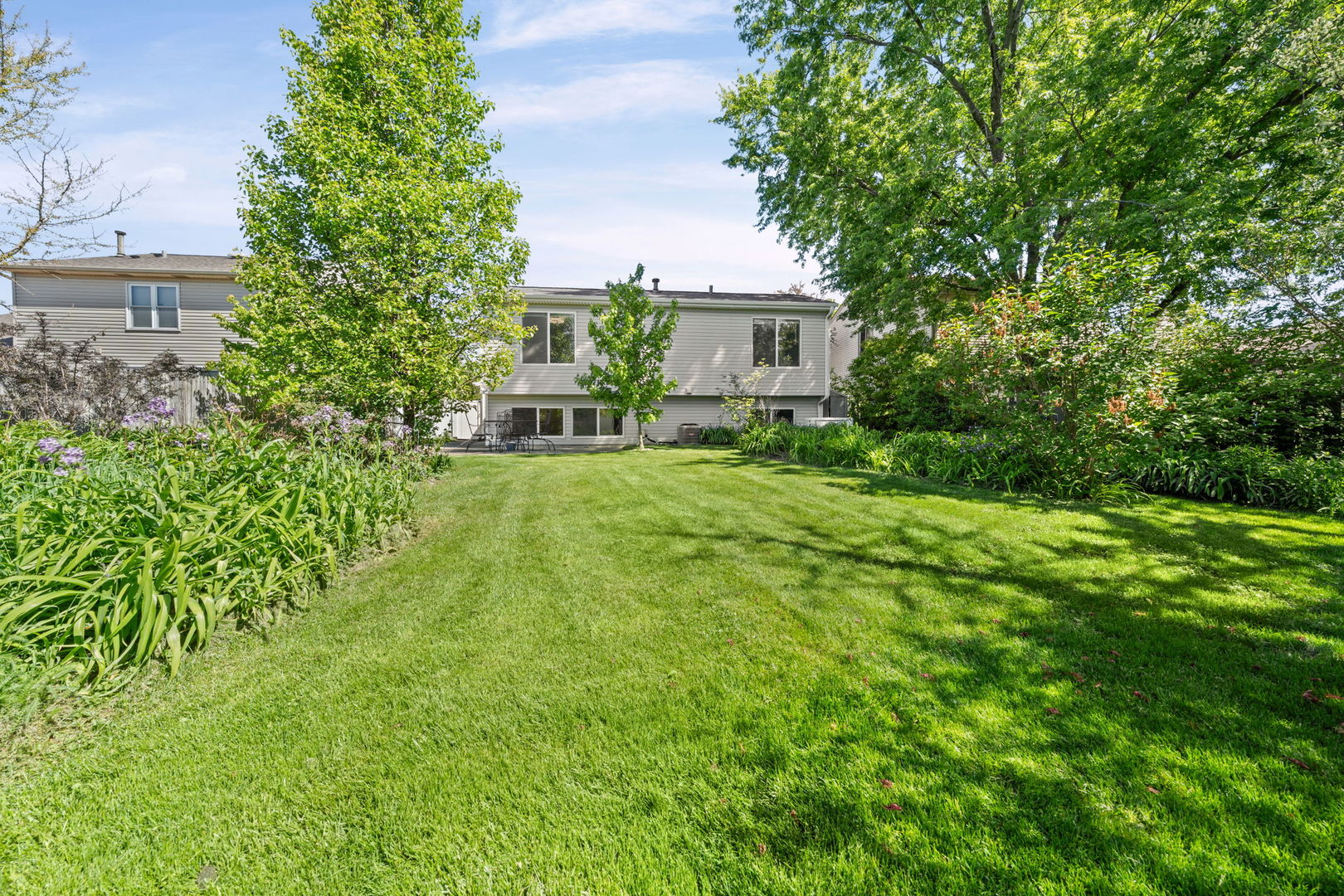 621 Cutter Lane, Elk Grove Village, IL 60007