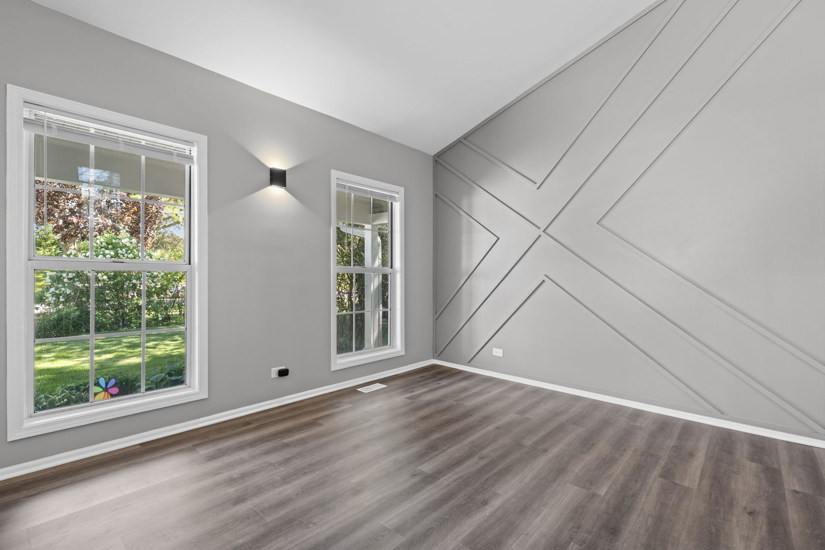 621 Cutter Lane, Elk Grove Village, IL 60007