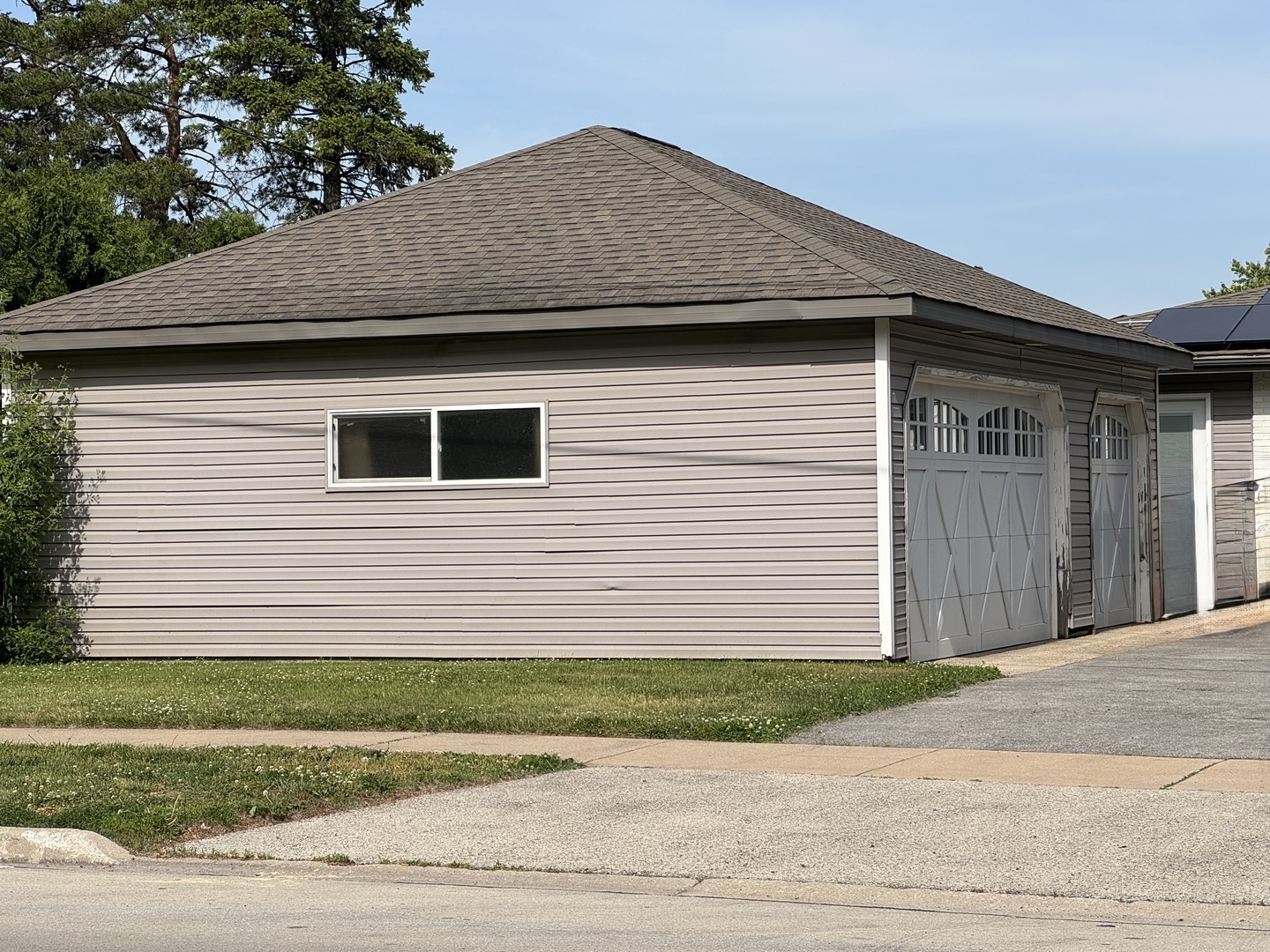 155 N Mill Road, Wood Dale, IL 60191
