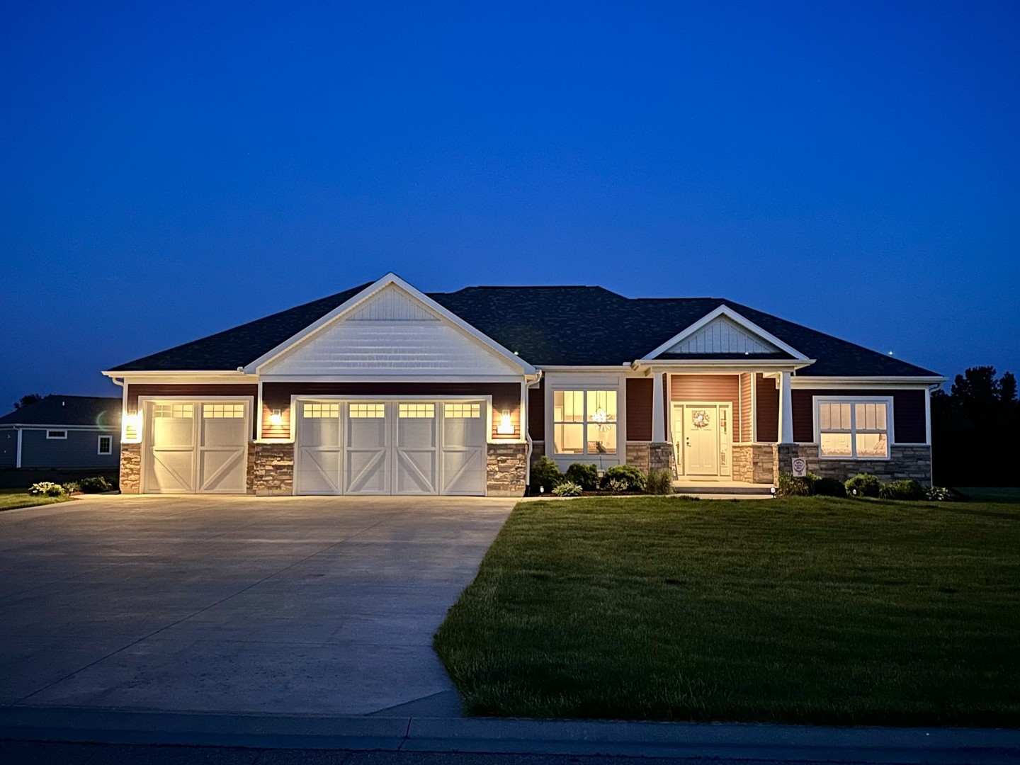 801 Ann Marie Drive, Utica, IL 61373