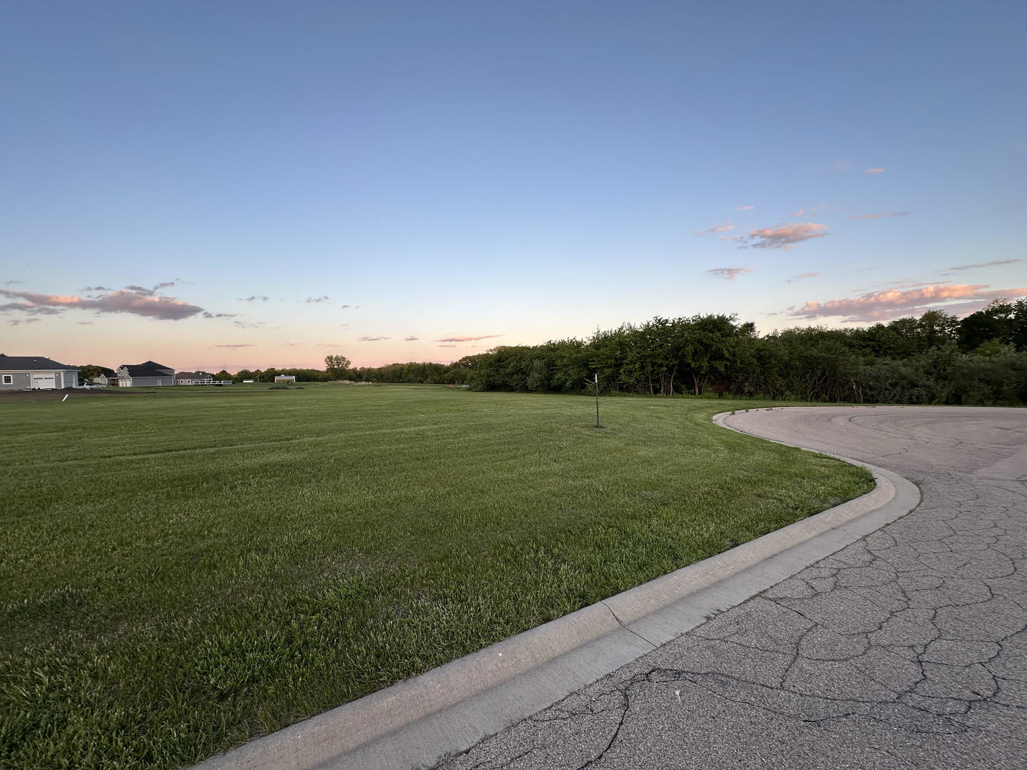 801 Ann Marie Drive, Utica, IL 61373