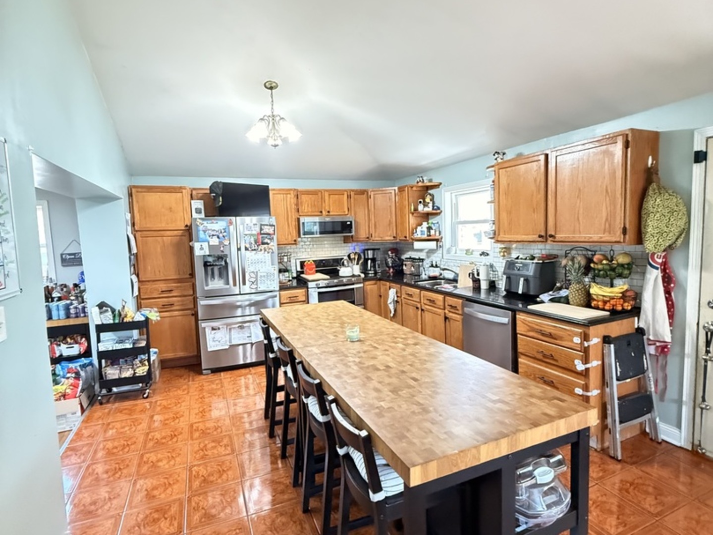 3935 BIRCHWOOD Avenue, Skokie, IL 60077