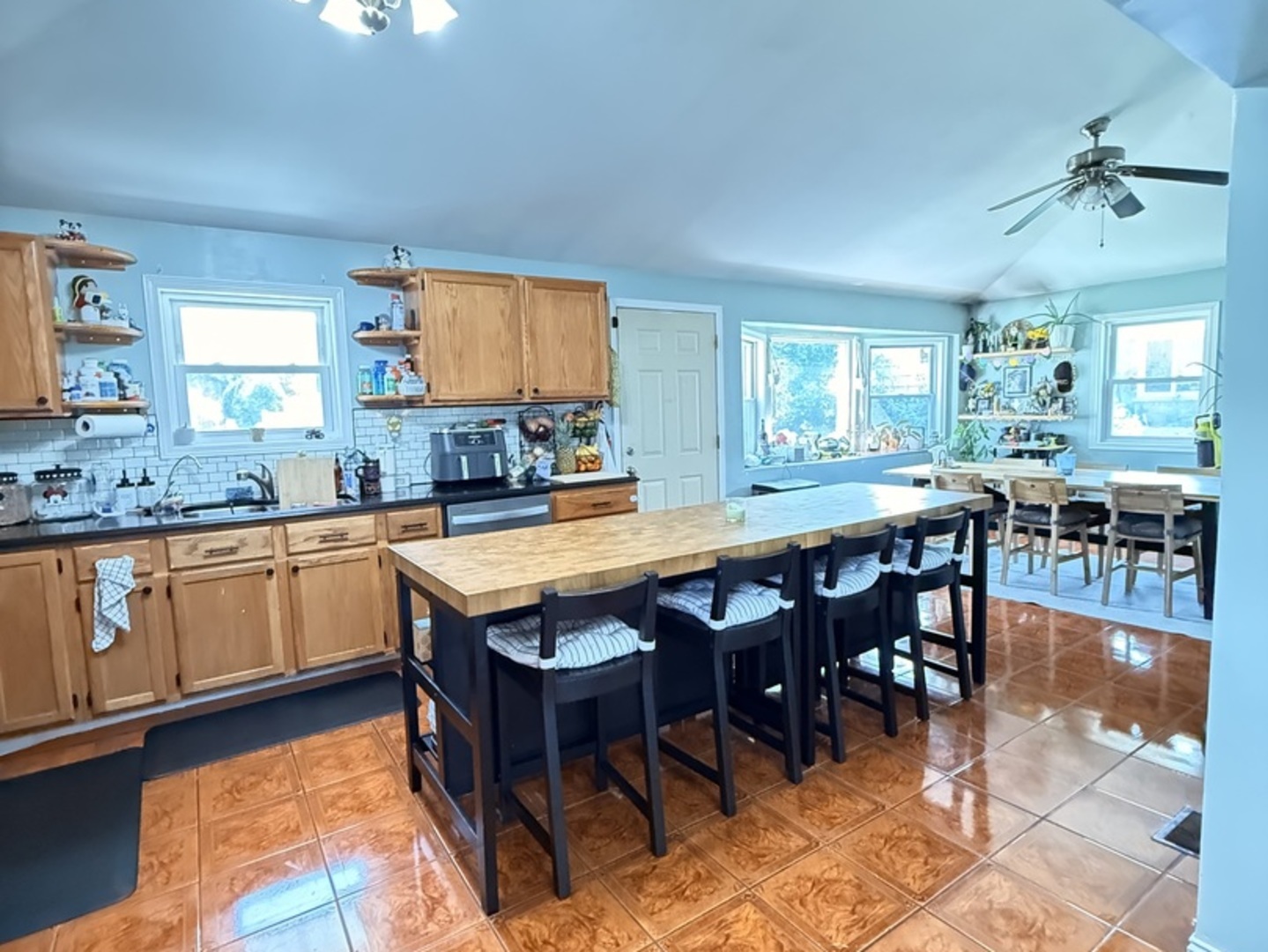 3935 BIRCHWOOD Avenue, Skokie, IL 60077