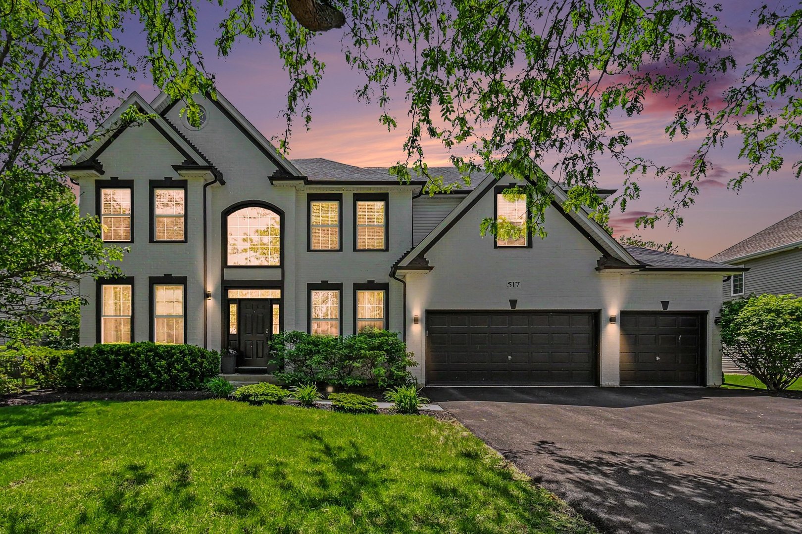 517 Meadowwood Lane, Oswego, IL 60543