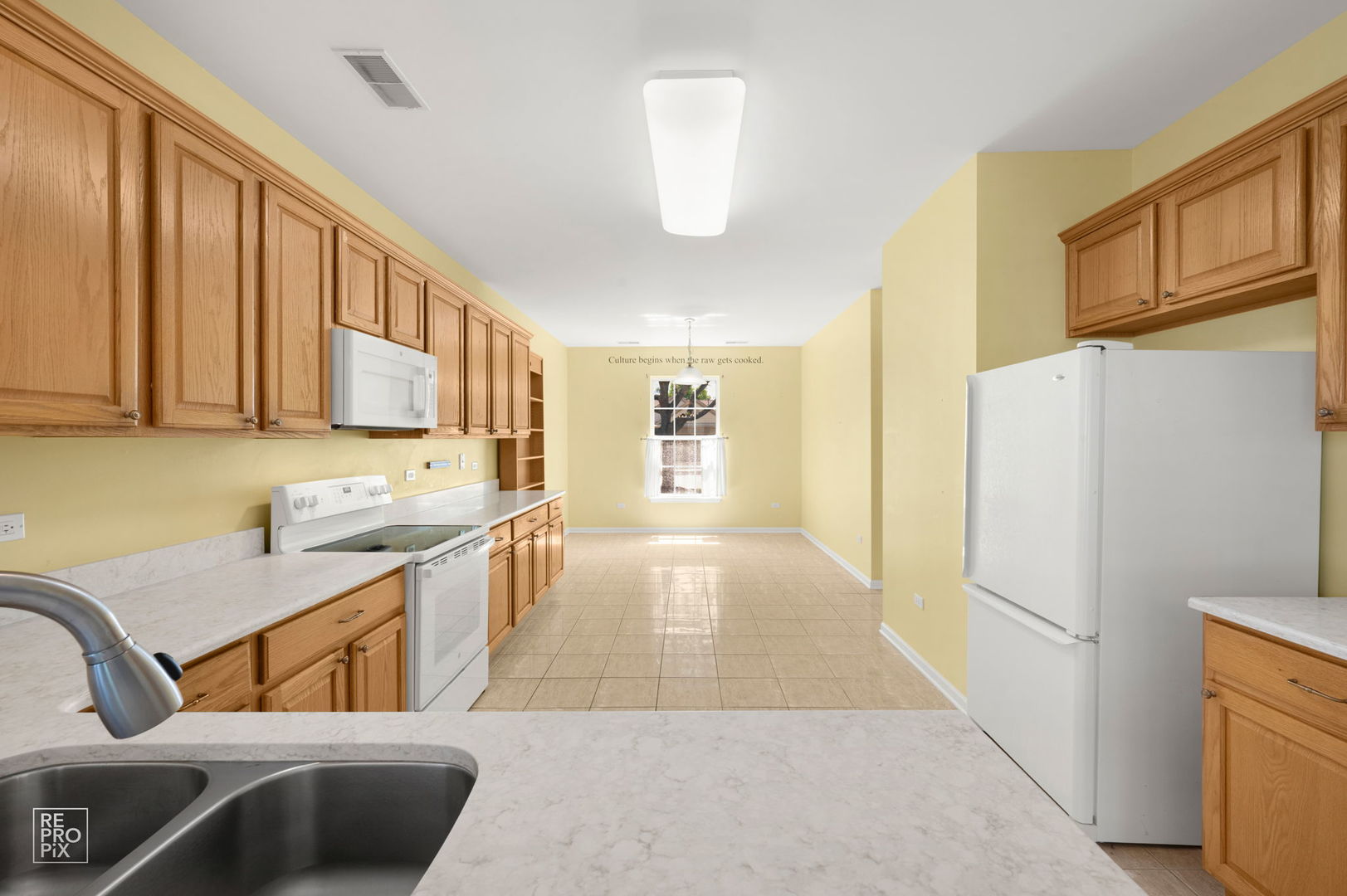 13462 Dearborn Trail, Huntley, IL 60142