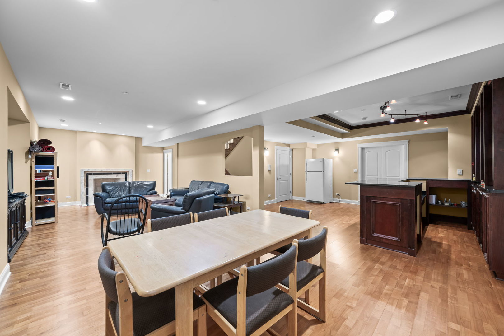 1105 Austin Avenue, Park Ridge, IL 60068