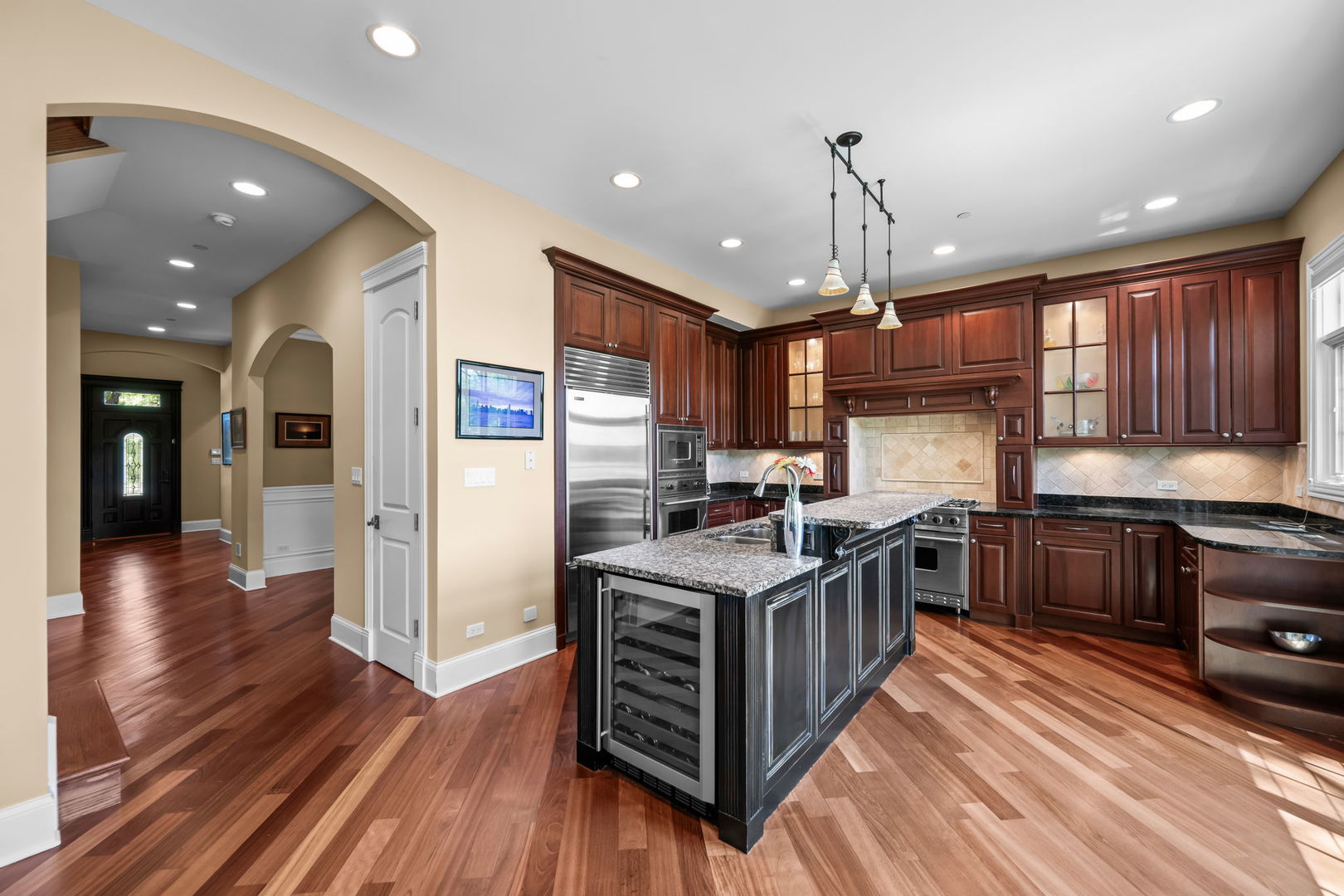 1105 Austin Avenue, Park Ridge, IL 60068