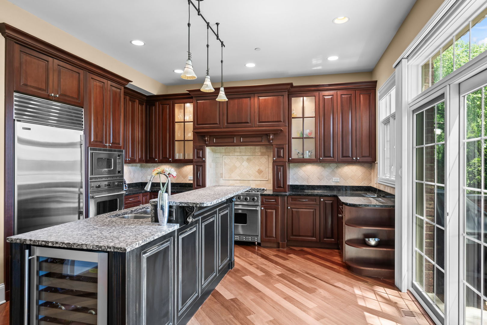 1105 Austin Avenue, Park Ridge, IL 60068