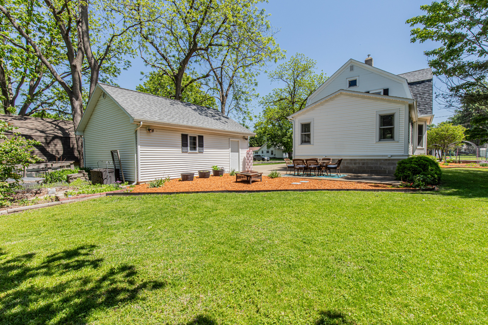 128 N Mercer Street, Princeton, IL 61356