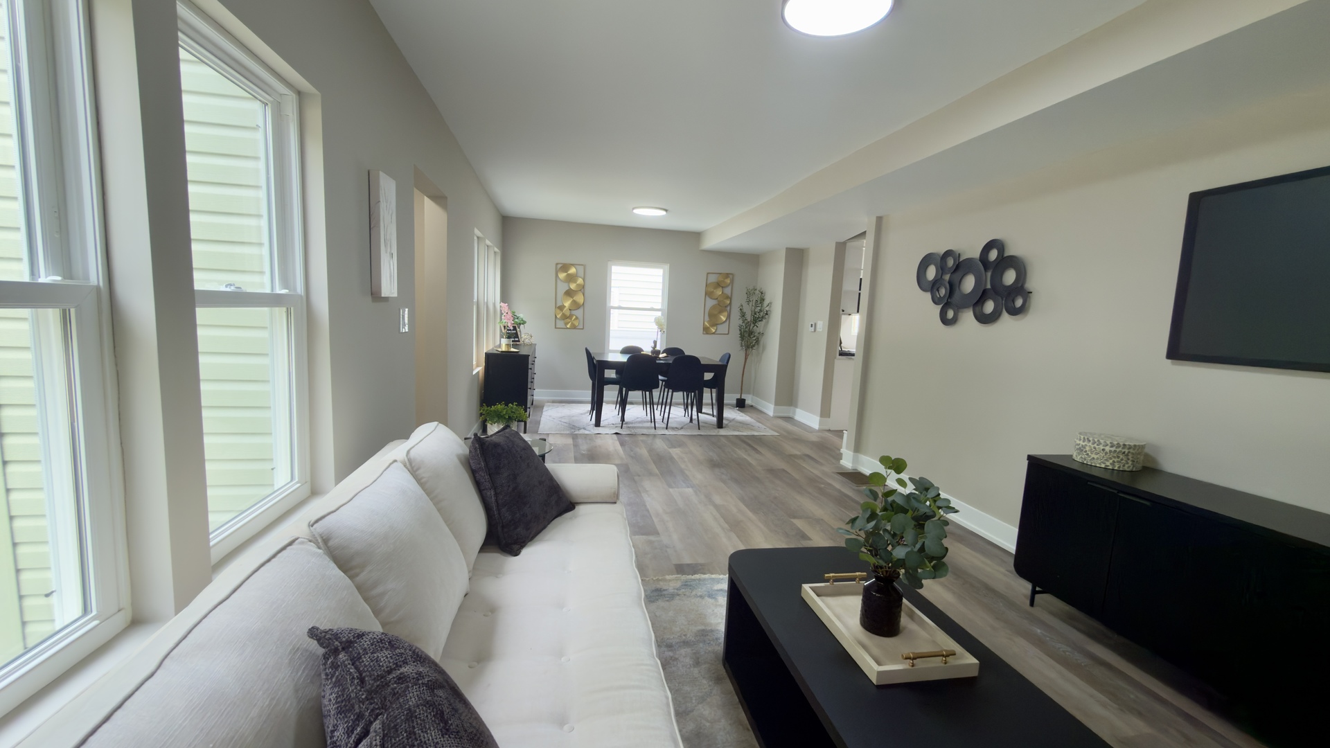 9759 Rutherford Avenue, Oak Lawn, IL 60453