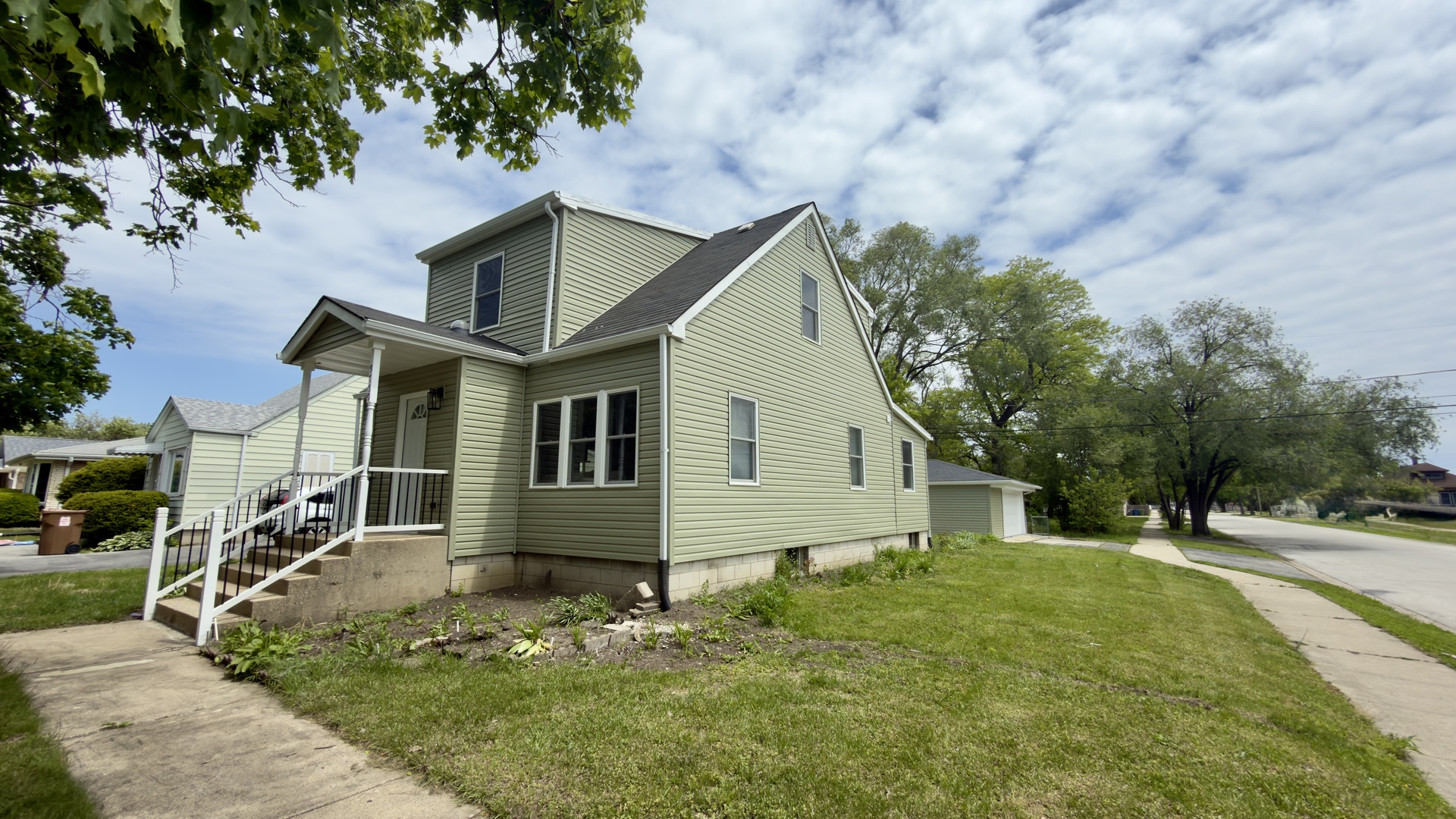 9759 Rutherford Avenue, Oak Lawn, IL 60453