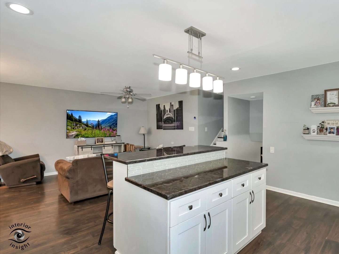 4323 Henry Street, Oak Forest, IL 60452