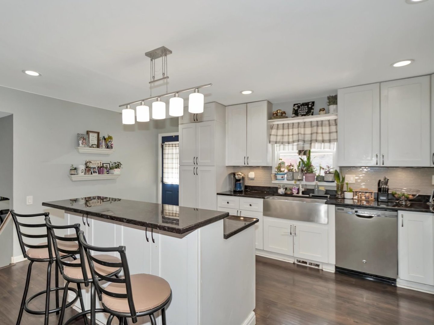 4323 Henry Street, Oak Forest, IL 60452