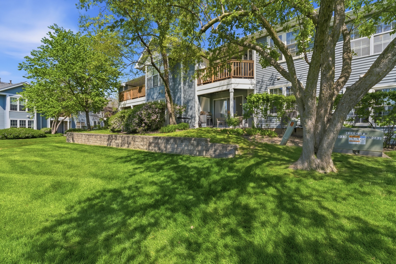 260 W Lynn Drive #7-3B, Palatine, IL 60067