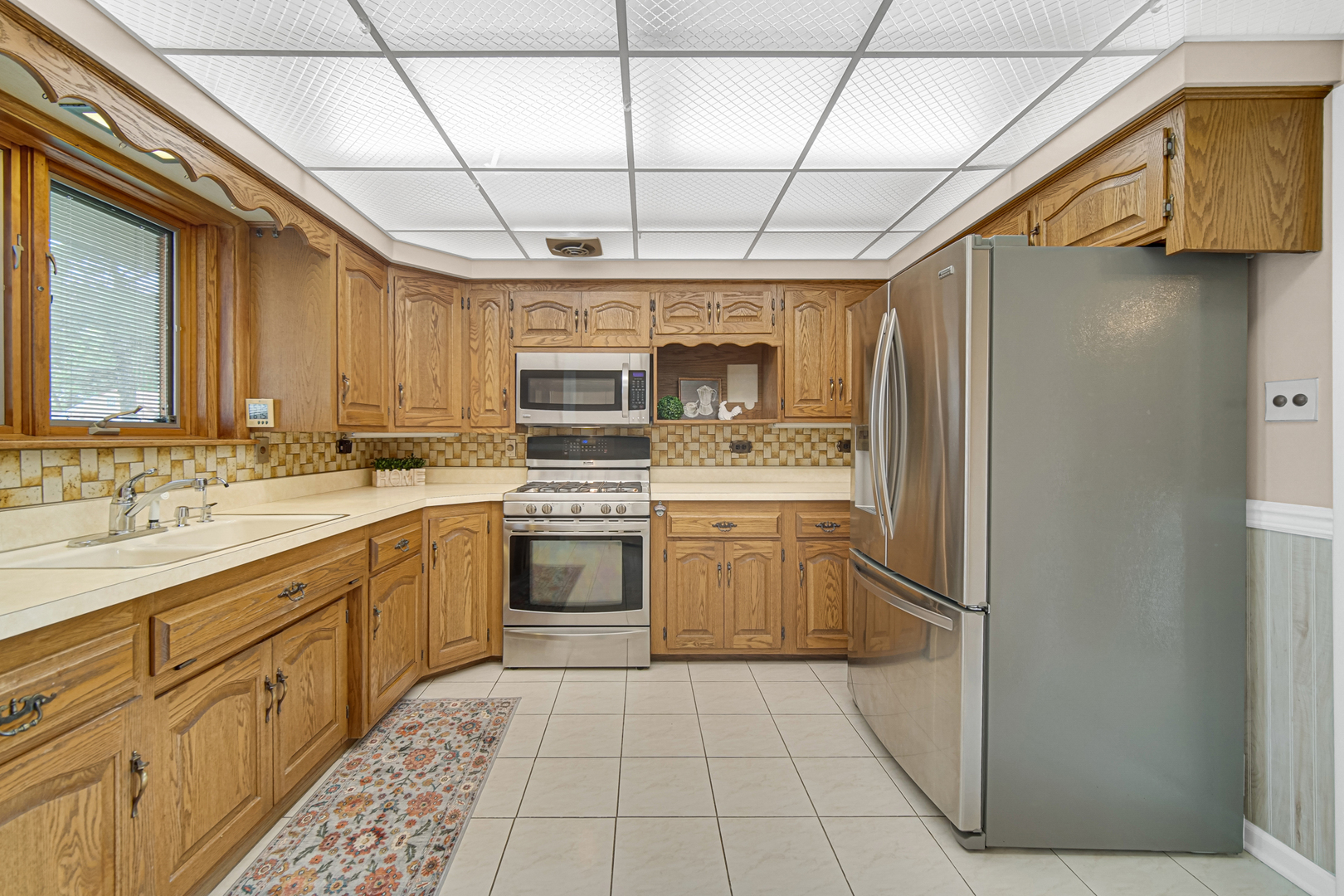 9259 S Springfield Avenue, Evergreen Park, IL 60805
