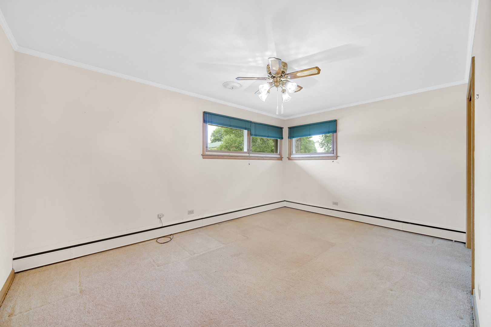 9259 S Springfield Avenue, Evergreen Park, IL 60805