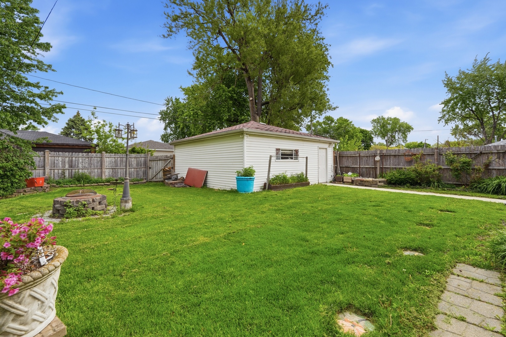 5910 W 88th Street, Oak Lawn, IL 60453