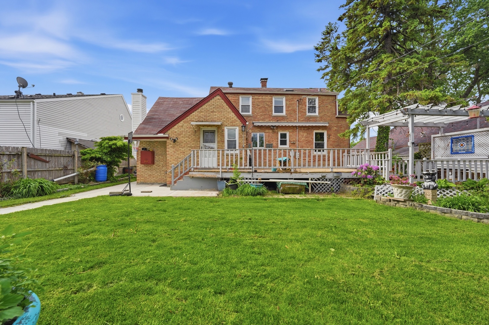 5910 W 88th Street, Oak Lawn, IL 60453