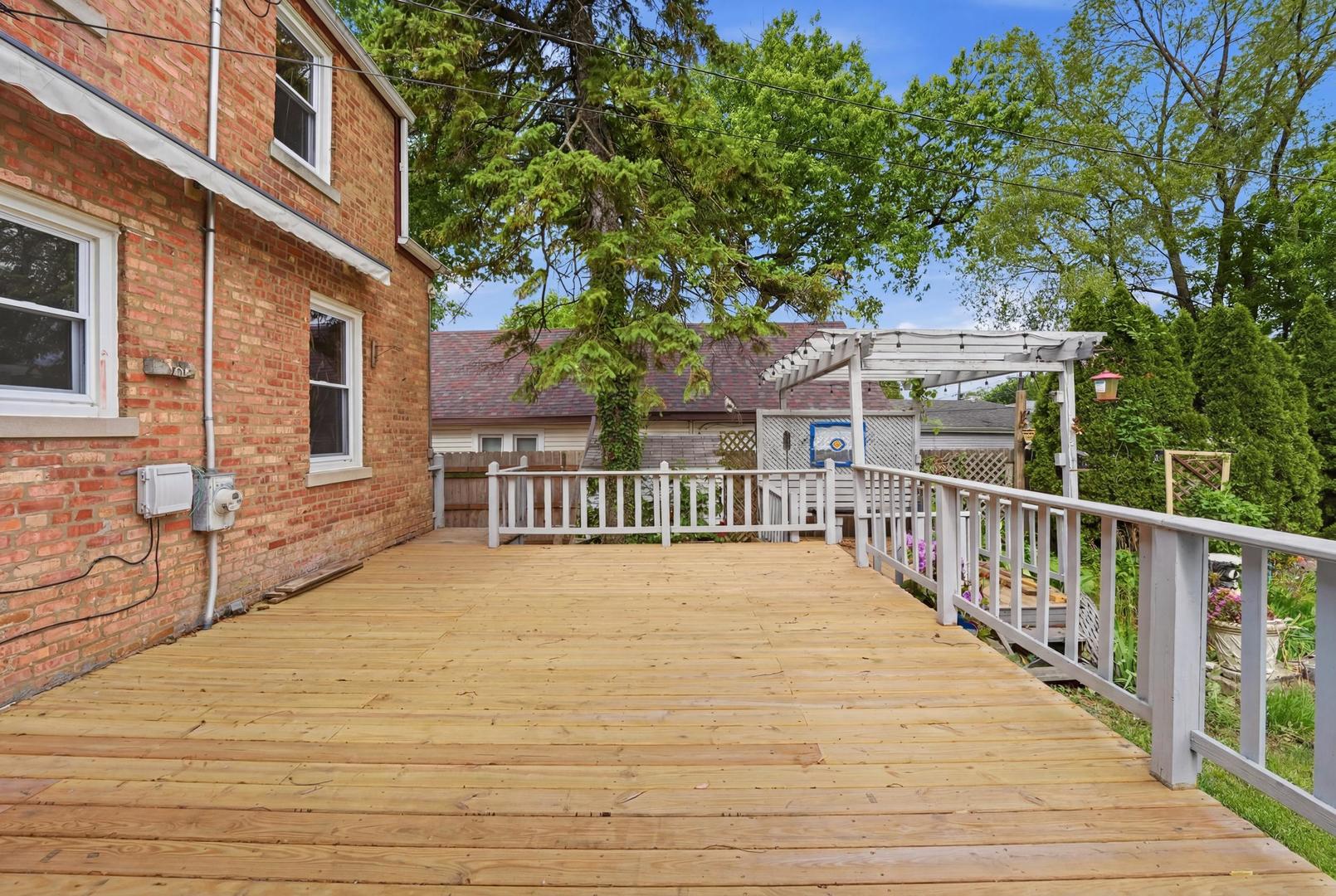 5910 W 88th Street, Oak Lawn, IL 60453
