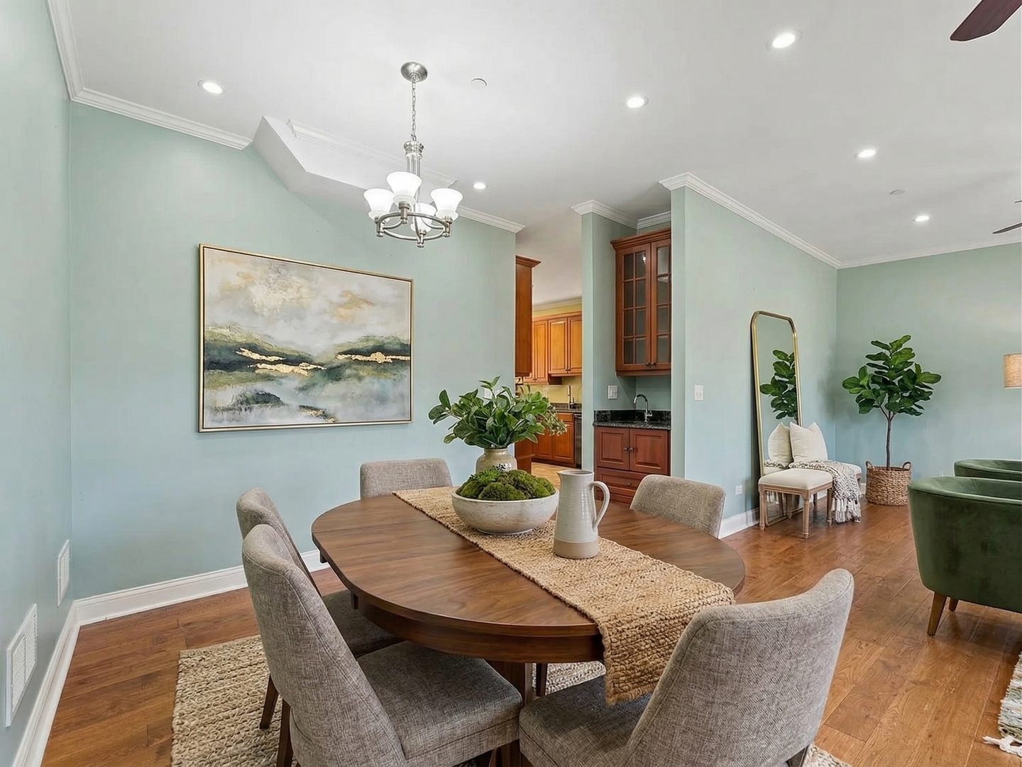 5533 LINCOLN Avenue, Morton Grove, IL 60053