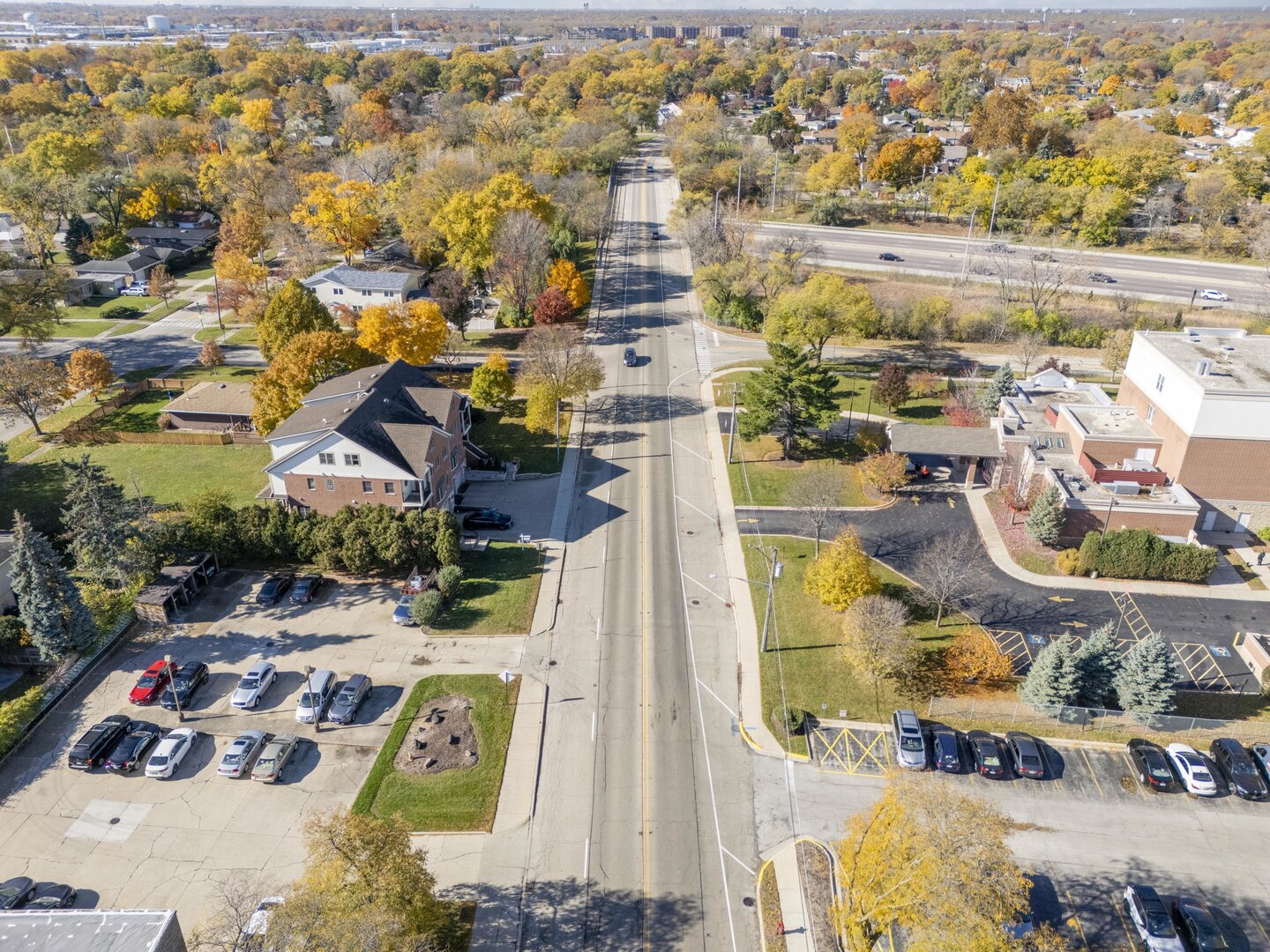 5533 LINCOLN Avenue, Morton Grove, IL 60053