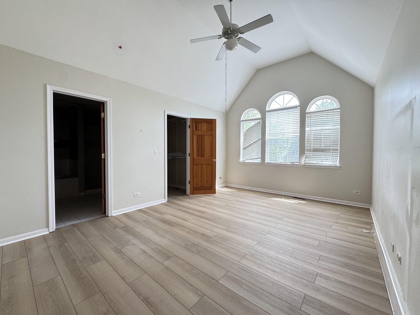 2919 Portsmith Court, Naperville, IL 60564
