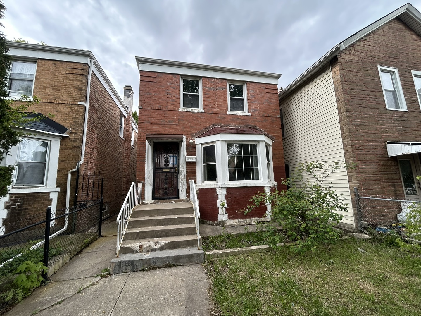 3854 S Albany Avenue, Chicago, IL 60632