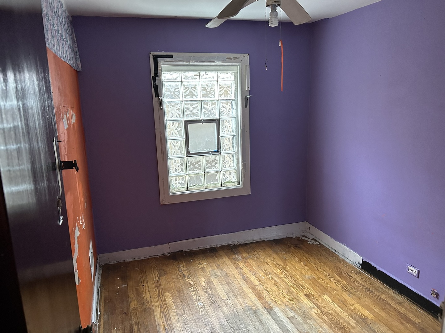 3854 S Albany Avenue, Chicago, IL 60632