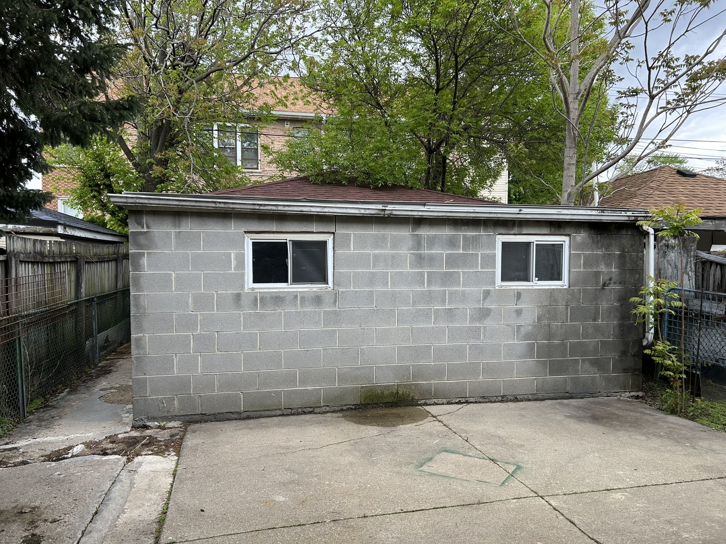 3854 S Albany Avenue, Chicago, IL 60632