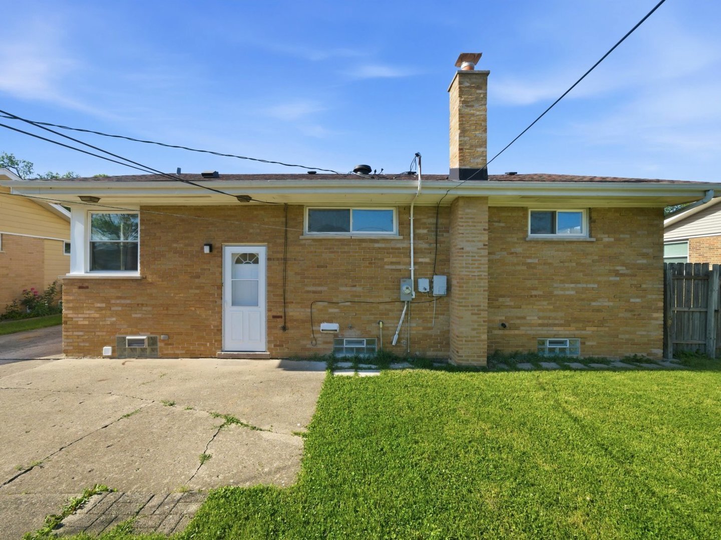 4900 W Hawthorne Avenue, Hillside, IL 60162