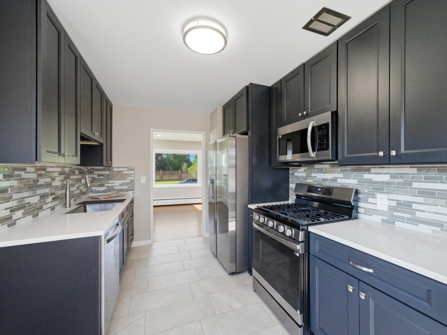 4900 W Hawthorne Avenue, Hillside, IL 60162